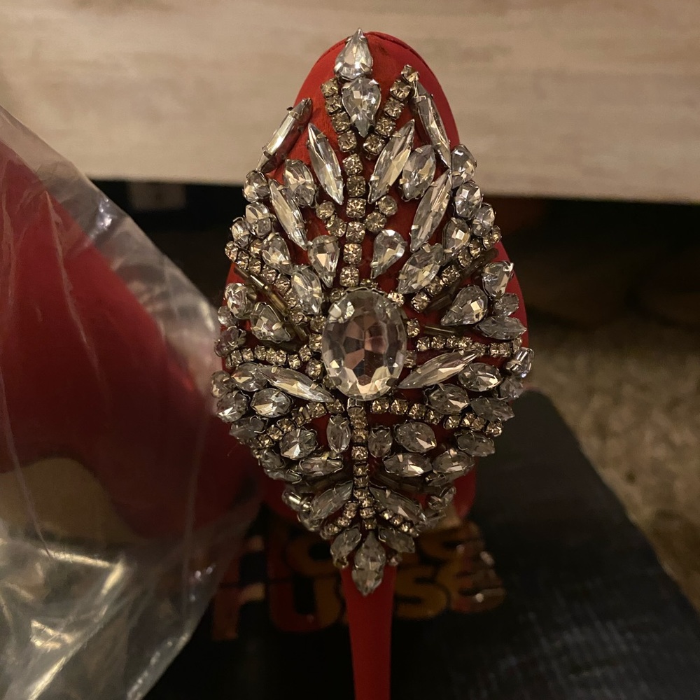 Charlotte Russe “Erin” red heels, size 10 - Picture 5 of 12